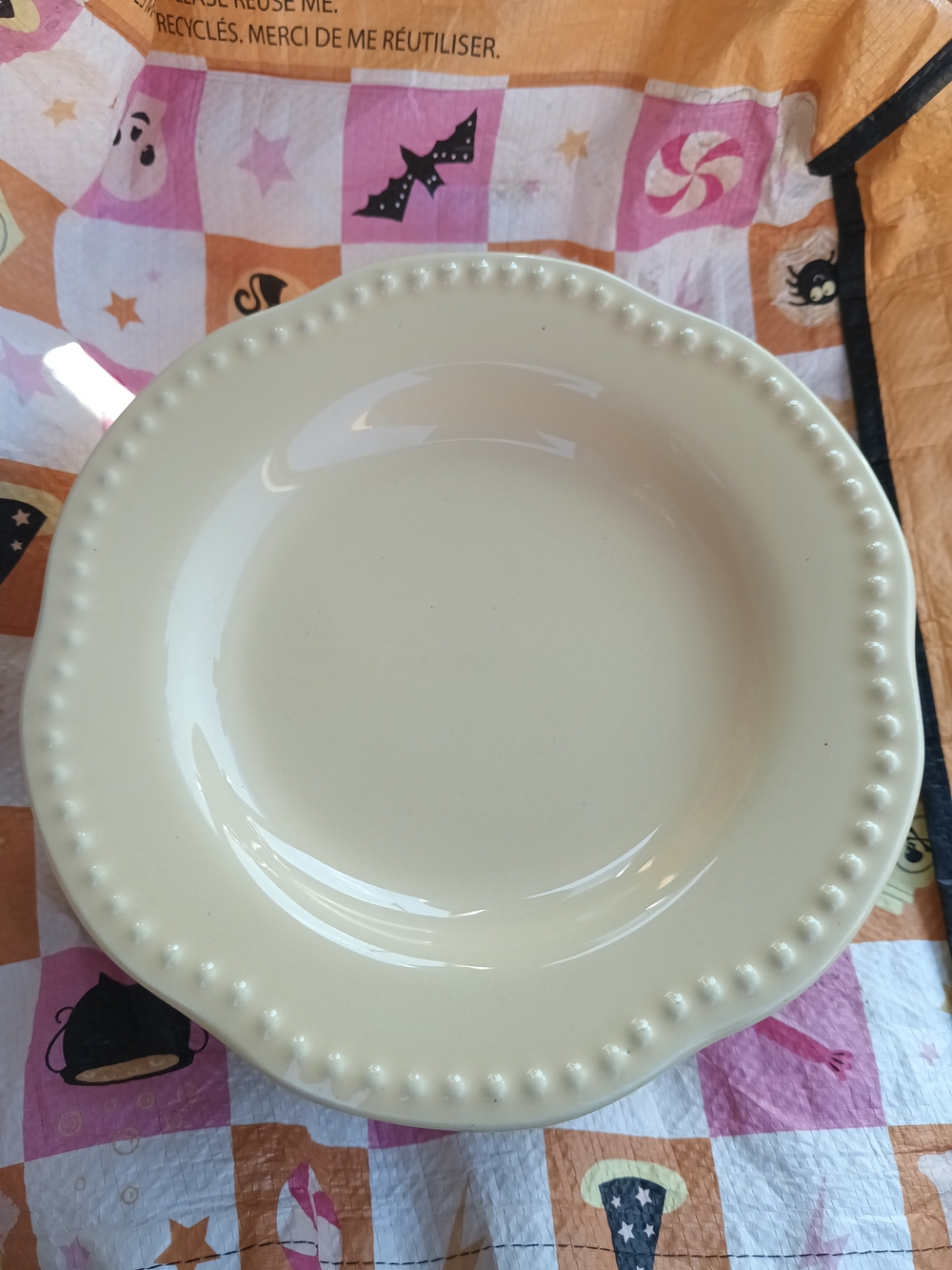Set Of 7 Pottery Barn Cream Bead-Edge Luncheon Plate
